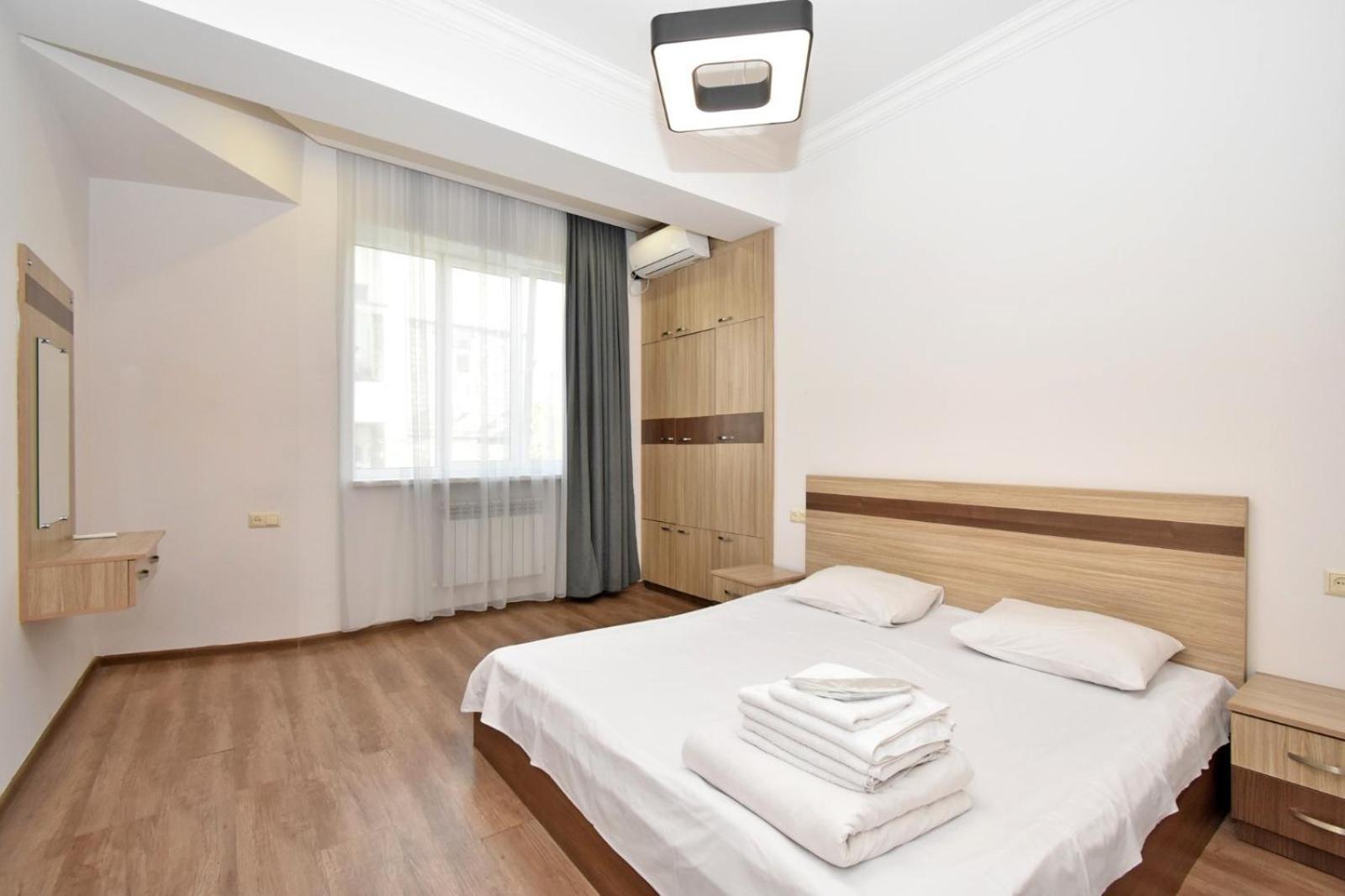 Rent Inn Yerevan On Chaykovski Street Exterior foto